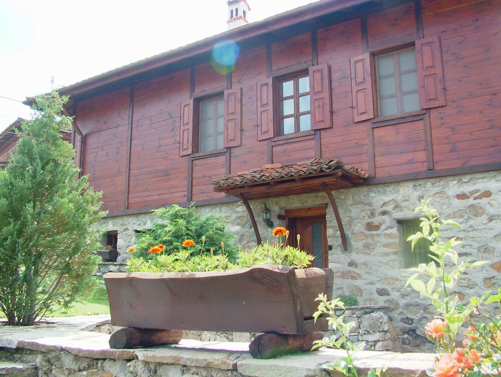 Guest house Hadji Neikovi Koprivshtitsa